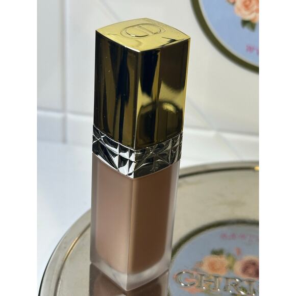 Rouge Dior Forever Liquid  Limited Edition 113 Sequin - NEW NO BOX - Picture 1 of 4